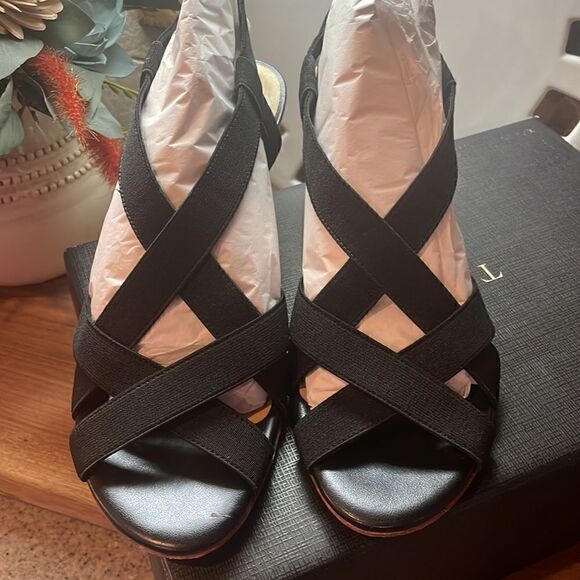 Talbots Black Royce Elastic Heels - 8.5 - Excellent Condition - Picture 9 of 9